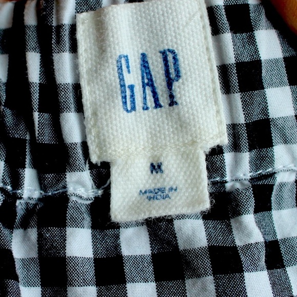 GAP Black and White Checkered Top - Picture 8 of 11